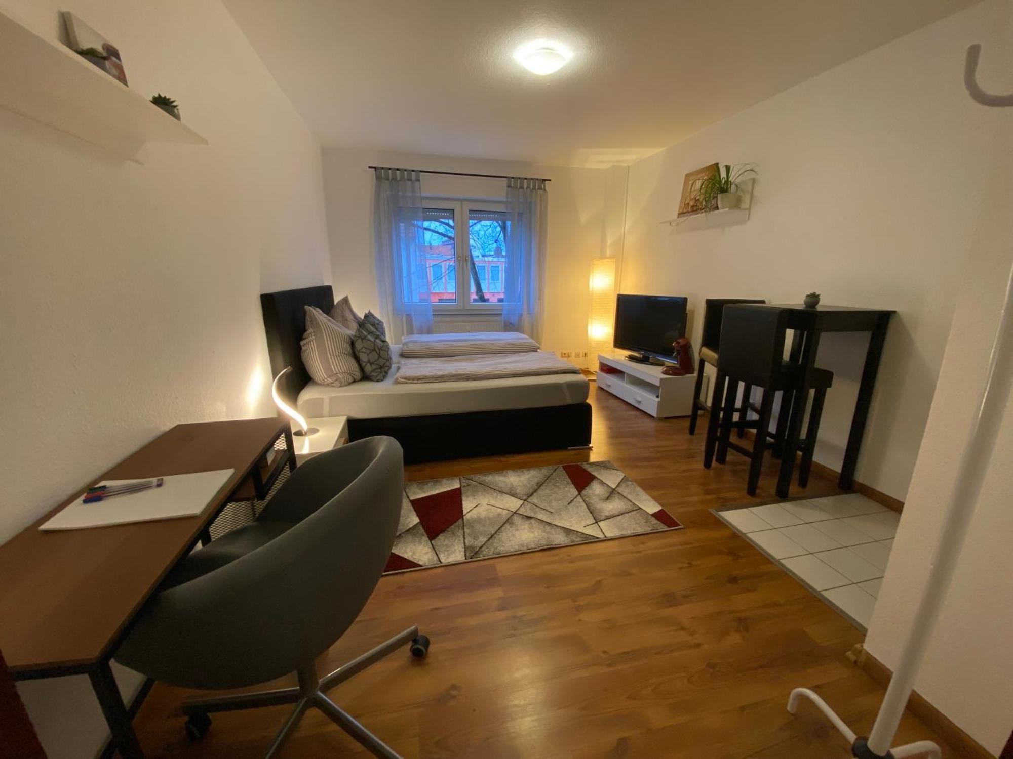 Einzimmerwohnung In Kassel Mitte Esterno foto